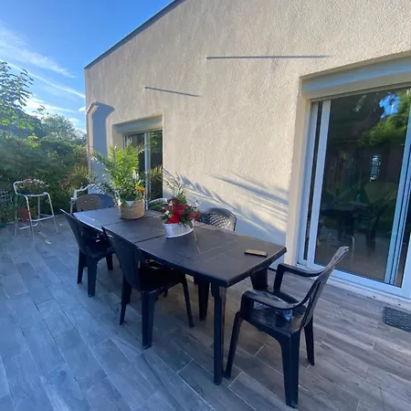 Maison Au Calme 2 *