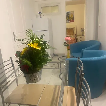 Maison Au Calme 2 *